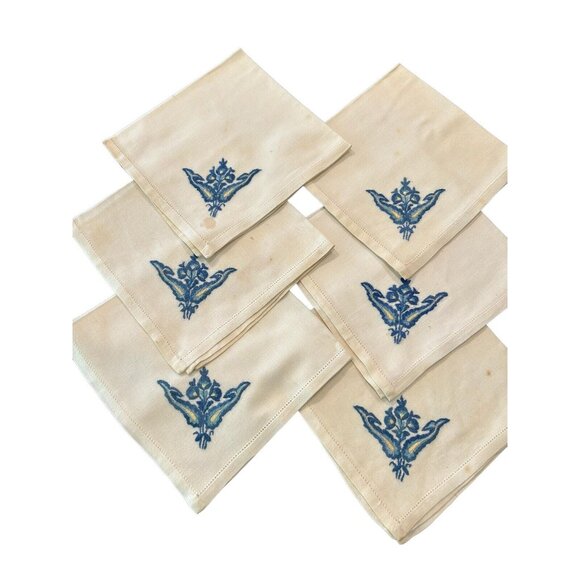 Vintage Linen Dinner Napkins Set of 6 Blue Flower Some Staining See Photos - Picture 2 of 6